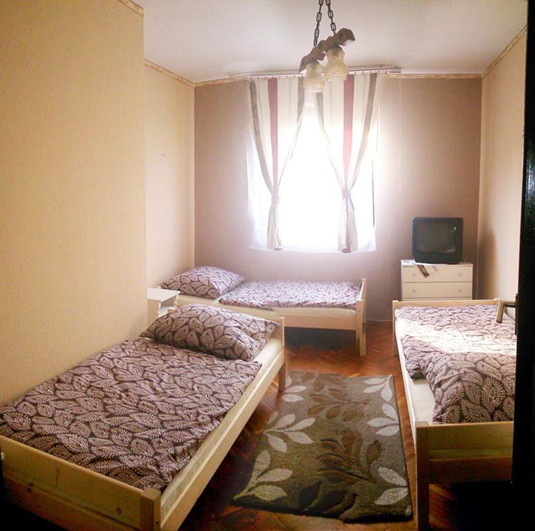Orchidea Apartman Тата Номер фото