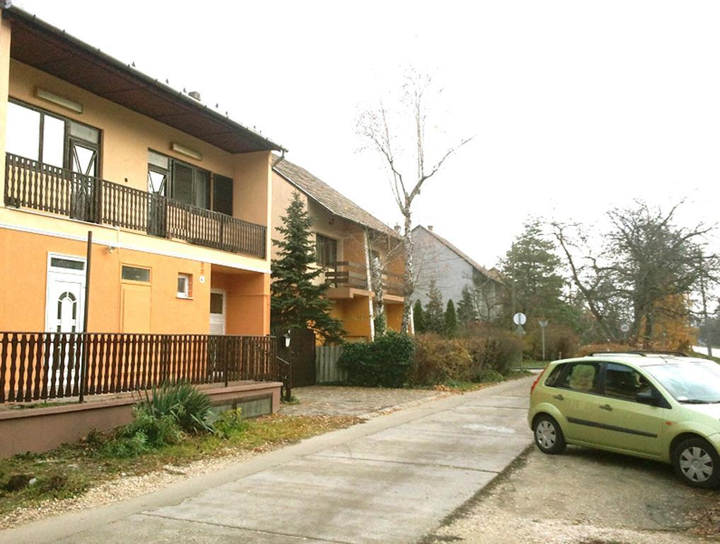 Orchidea Apartman Тата Номер фото